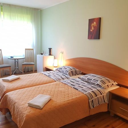 Valensija Hotel Jūrkalne Szoba fotó
