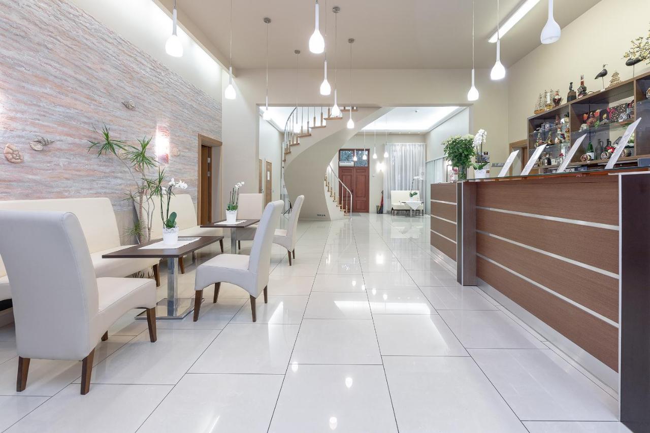 Valensija Hotel Jūrkalne Kültér fotó