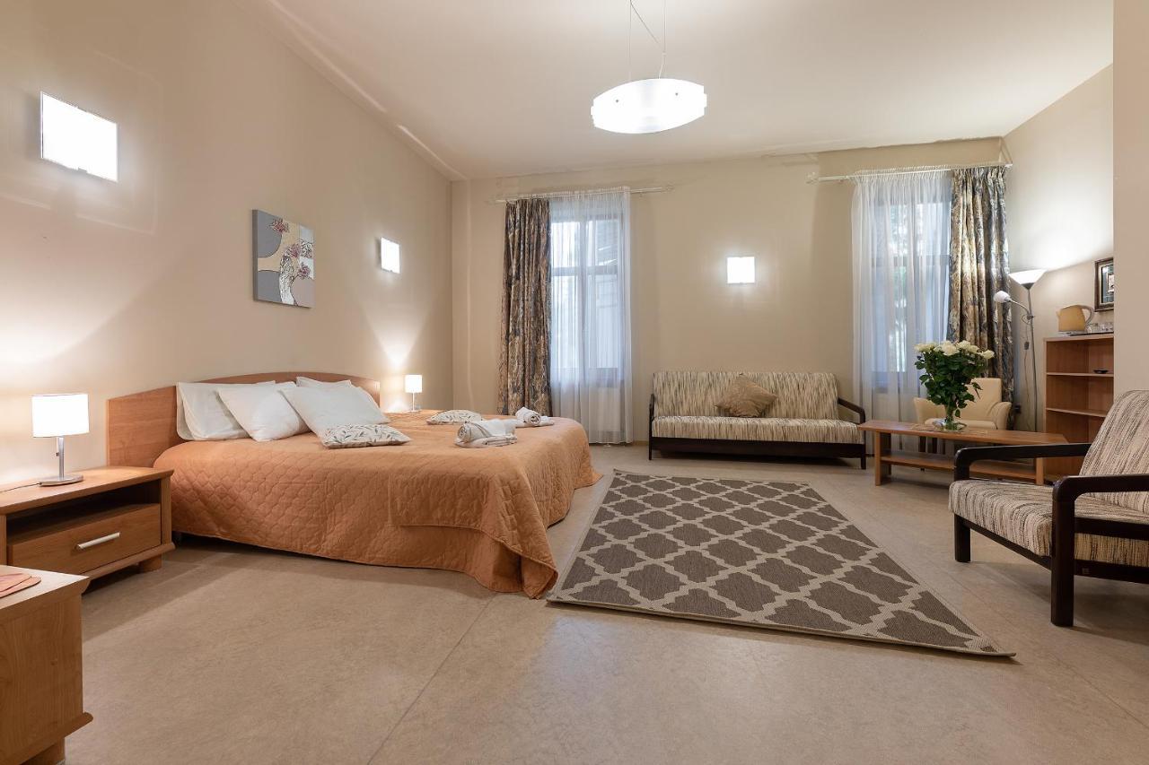 Valensija Hotel Jūrkalne Kültér fotó