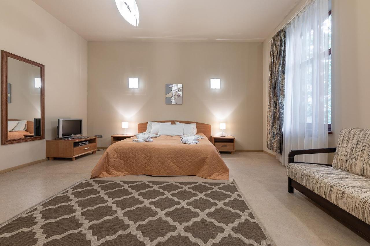 Valensija Hotel Jūrkalne Kültér fotó