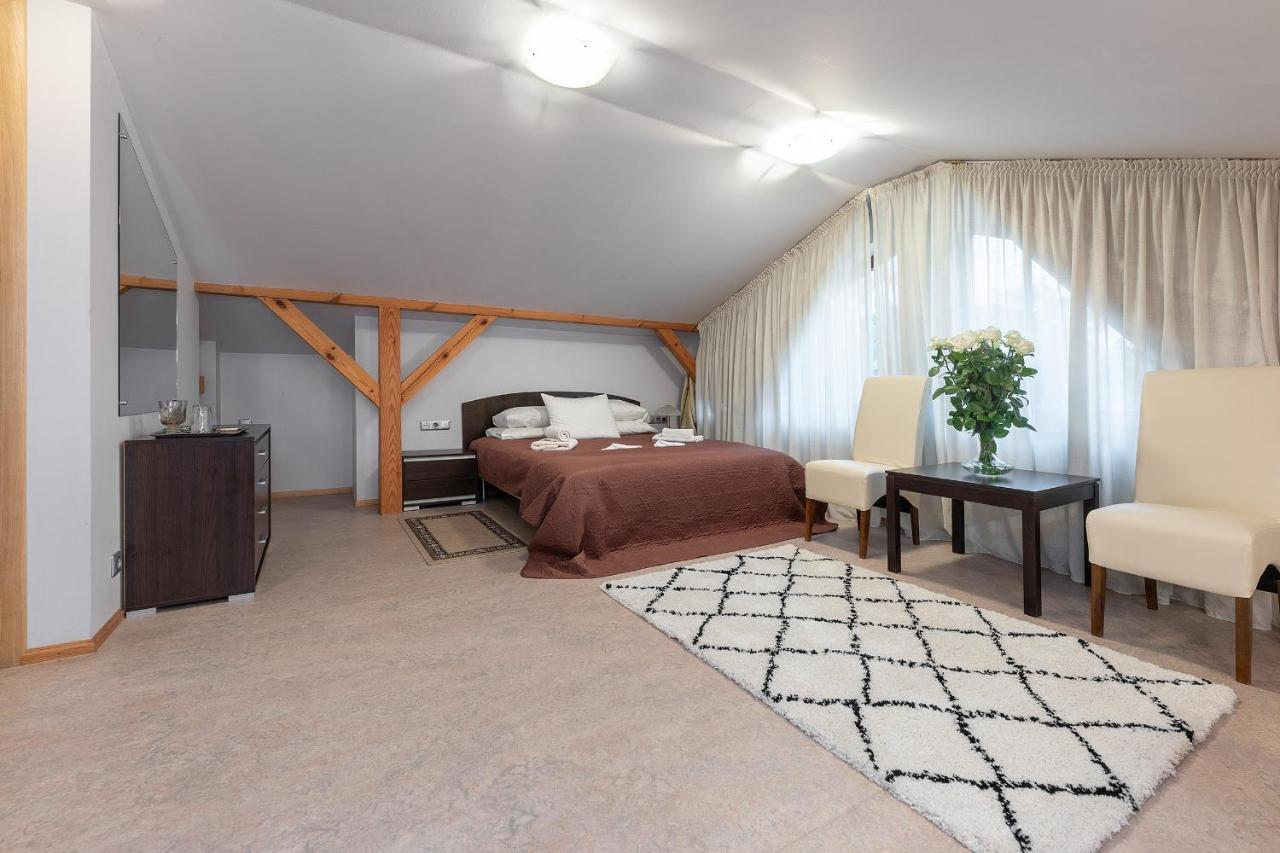 Valensija Hotel Jūrkalne Kültér fotó